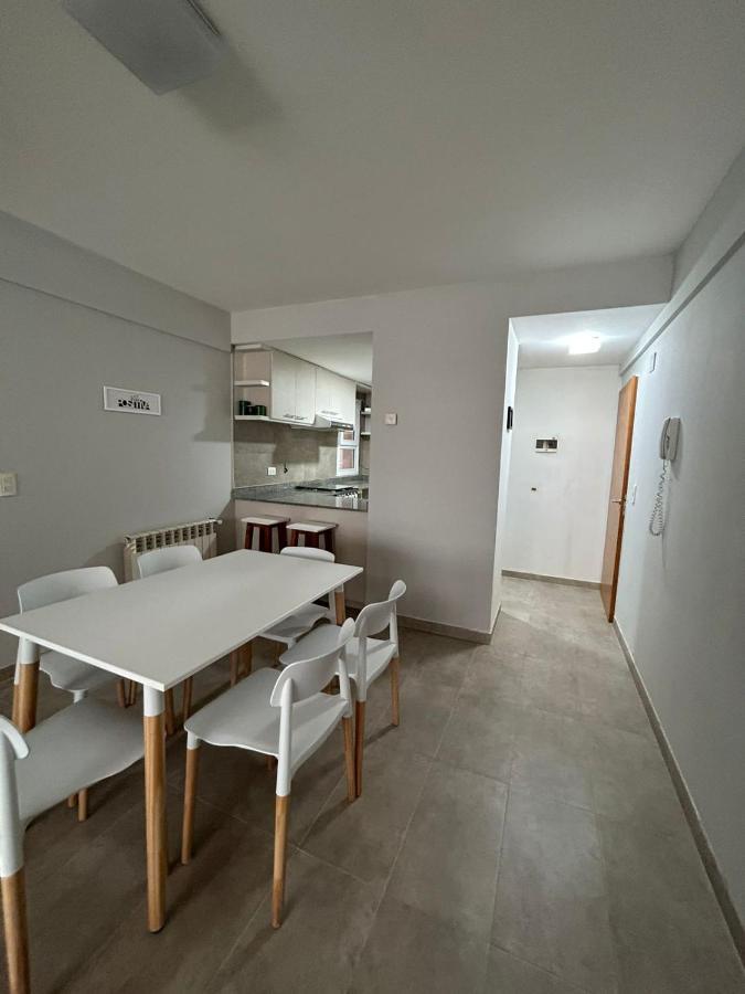 Departamento Amplio Y Comodo Cerca Del Centro San Carlos de Bariloche Bagian luar foto